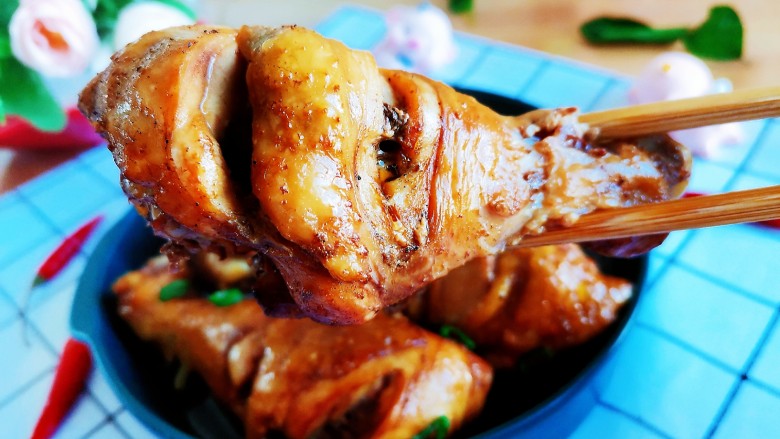 电饭锅焖鸡腿,大口吃肉才过瘾！
