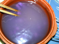 紫薯小米粥,搅拌均匀