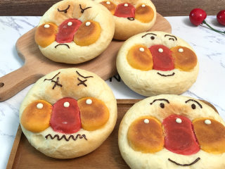 日式红豆面包超人，造型可爱，制作简单不需模具，适合家庭做法。