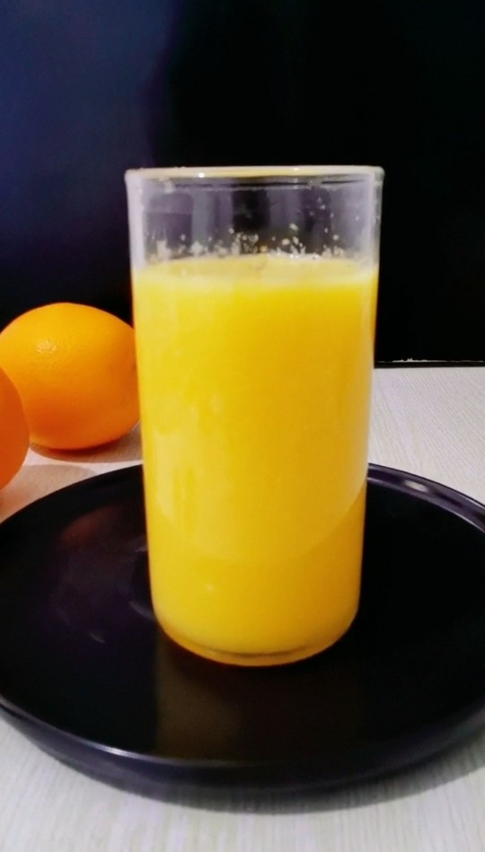 雪梨橙汁,做好的雪梨橙汁
