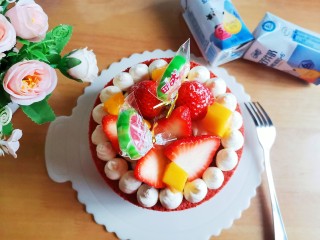 红丝绒草莓🍓裸蛋糕