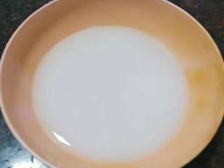 木耳蛋花汤,调芡水