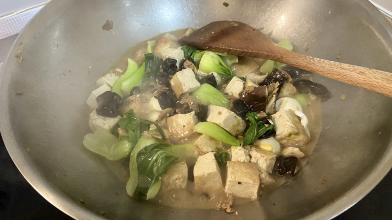 三鲜豆腐➕素三鲜豆腐,收汁到汤汁浓郁