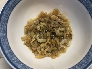 韭菜炒虾米,水不要多，刚好可以被海米吸收