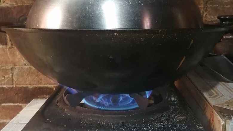 香菇蒸肉饼,大火蒸15分钟