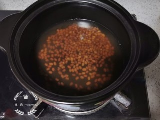 南瓜汤圆,红豆煮沸