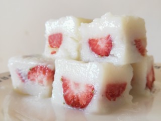 草莓奶冻,开吃啦