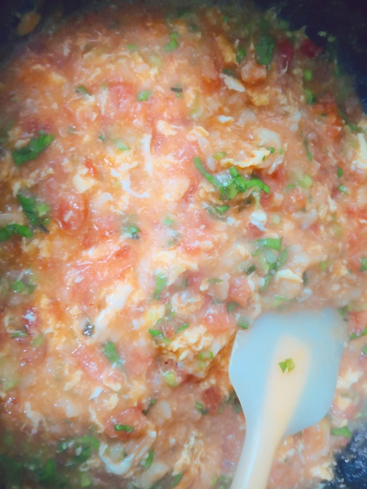 西红柿疙瘩汤,搅拌均匀出锅