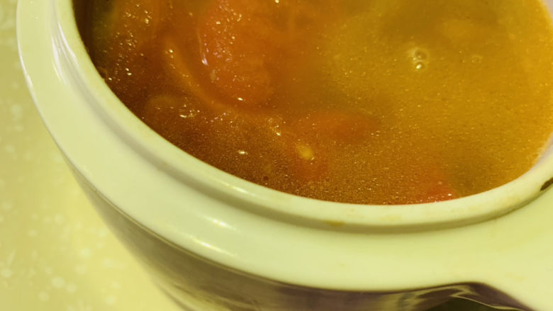 番茄牛骨汤,隔水炖3小时