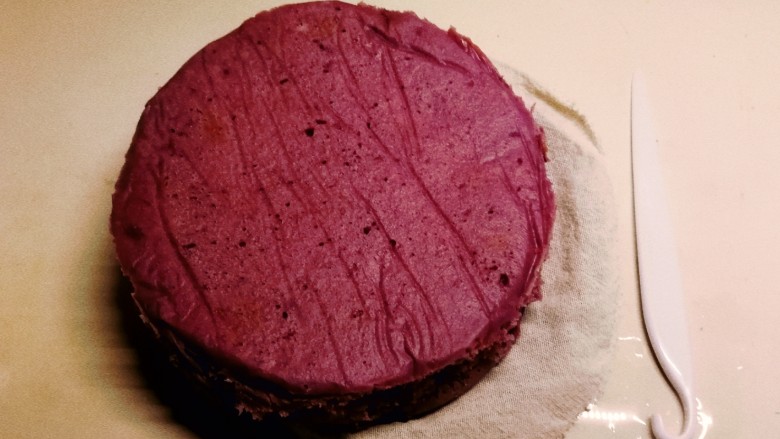 紫薯发糕,脱模。