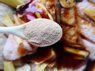 秘制土豆蜂蜜烤翅,白胡椒粉