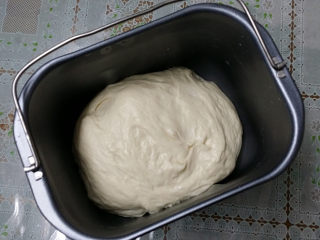 酸奶面包,然后放入冰箱，冷藏发酵17小时以上
