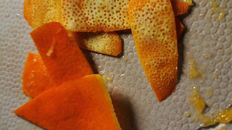 橙子蛋糕,橙皮去白膜