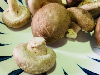 红烧香菇,准备香菇