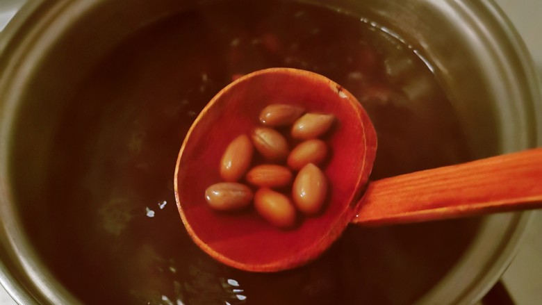 花生红枣汤,绵软度适合自己。