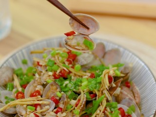 简单好吃的葱油花蛤,超好吃的一道下酒菜，葱油花蛤就完成了
