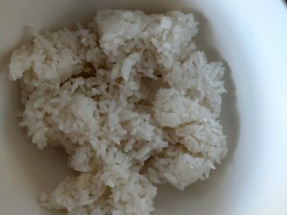 鸡蛋火腿炒饭,米饭