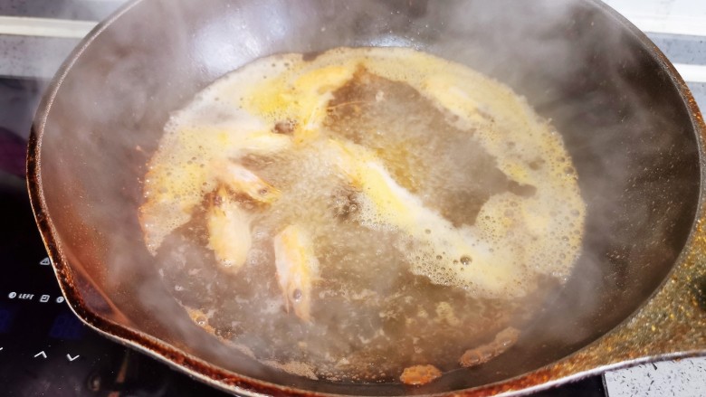 青菜鱼丸汤,小火再煮2分钟
