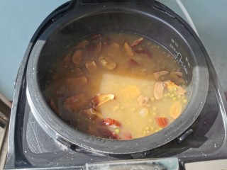 红枣绿豆汤,提示音响起开盖