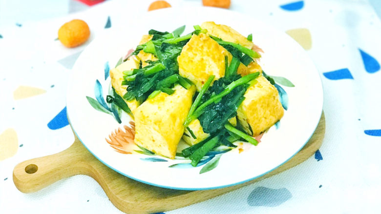 韭菜豆腐,营养美味