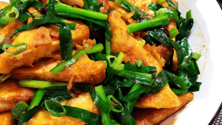 韭菜豆腐➕韭菜烧老豆腐,成品