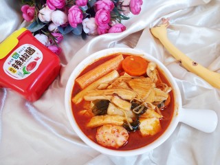 韩式什锦辣酱汤