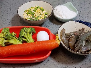 鲜虾蔬菜饼,准备食材