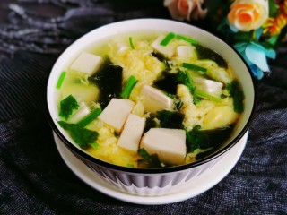 豆腐蛋花汤