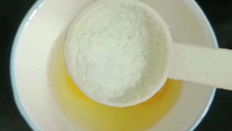 丝瓜菌菇蛋花汤,半勺盐