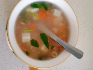 豆腐菌汤,完成