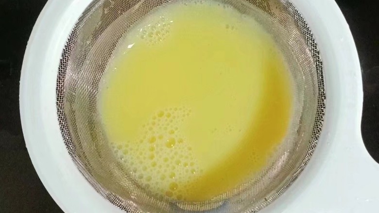 香甜玉米汁,也可用过滤网过滤下更细腻