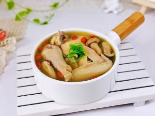 竹荪鸡汤,好喝营养又滋补的鸡汤。