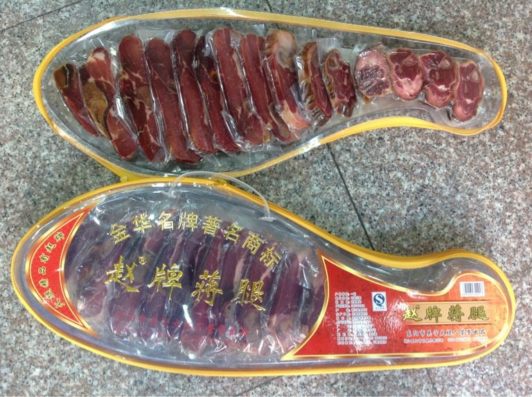 水芹菜炒腊肉,腊肉