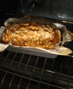 胡萝卜核桃营养面包,烤箱预热175C，烤40-45分钟