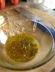 橄榄油芝士面包酥 ,加入橄榄油调成汁
