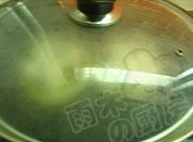 平底锅版米批萨,盖盖小火焖至马苏溶化
