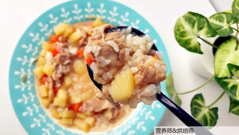 宝宝辅食：日式土豆炖肉,直接拌饭吃超级棒哦。
