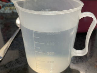 桂花糯米藕（香甜软糯）,准备500ml的纯净水