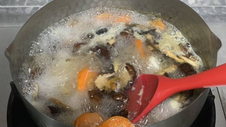 红枣山药汤,放水放菜