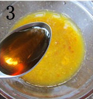 香橙焗南瓜,橙汁中加入枫糖浆