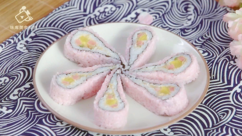 樱花寿司-踏青赏春最佳美食伴侣,摆出花瓣造型即可
