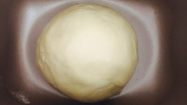 培根香葱小餐包,整好形，启动发酵程序30分钟。