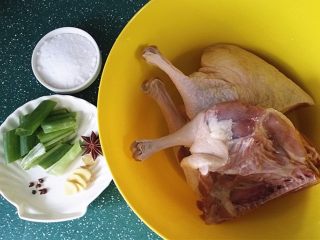 南京盐水鸭,备用食材