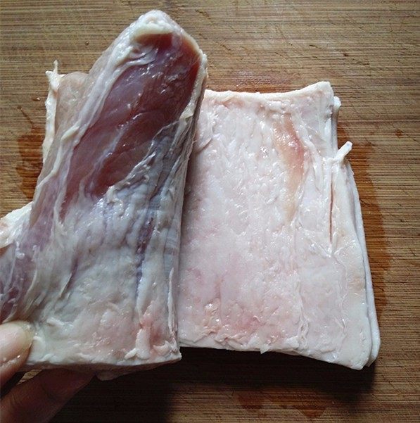 琥珀琉璃肉,选择猪肥膘肉