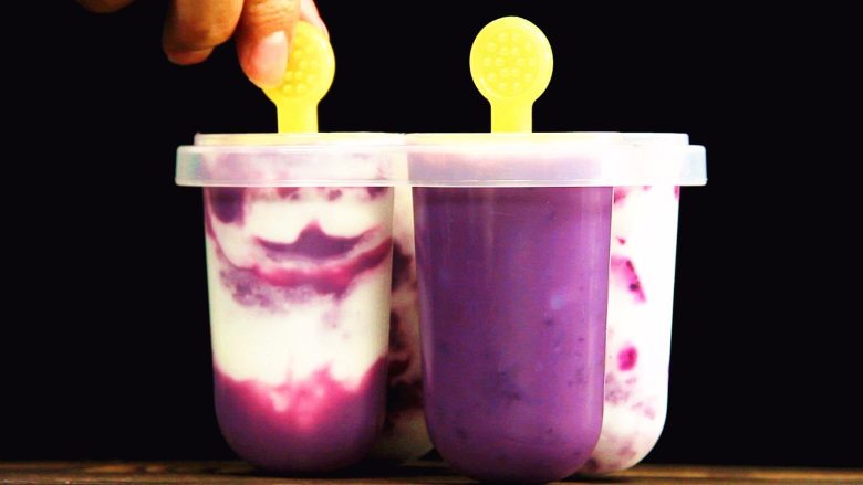 紫薯酸奶冰棒 | 软糯酸甜 抗氧化,也可以将紫薯与酸奶搅拌在一起，做一支纯色的紫薯酸奶冰棒