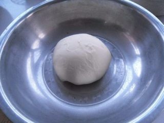 花卷面包, 把面团团圆，进行一次发酵 