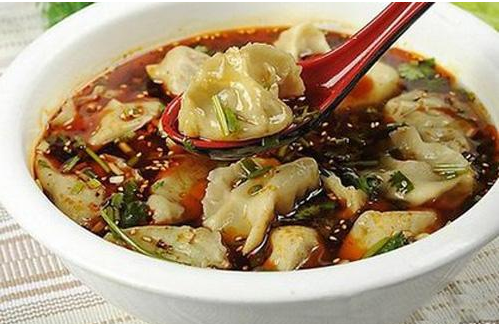 最爱这一碗酸汤水饺，满满的都是情意