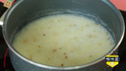 菌菇双米粥,再加入包菜煮1分钟左右。