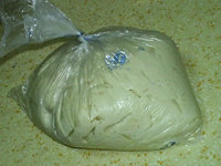 中式点心+枣饽饽—冷冻面团,解冻后的面团放置室温，回温15-30分钟