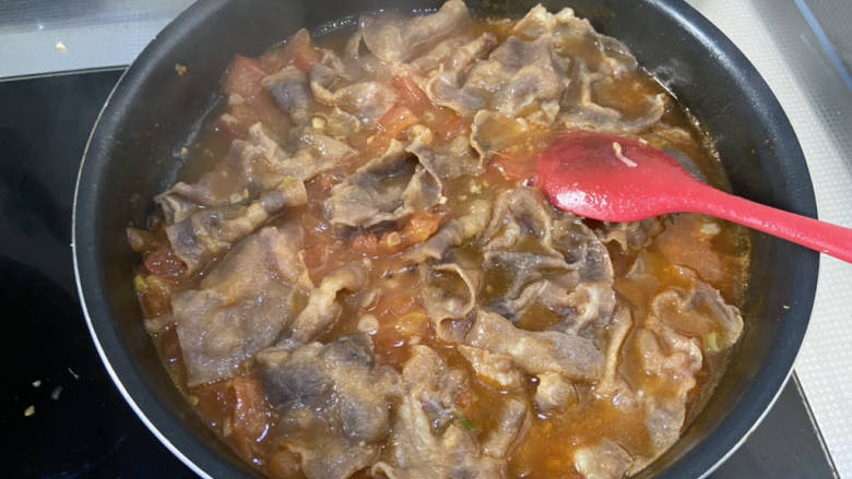 滑蛋牛肉➕番茄肥肉滑蛋,加入焯水的肥牛片